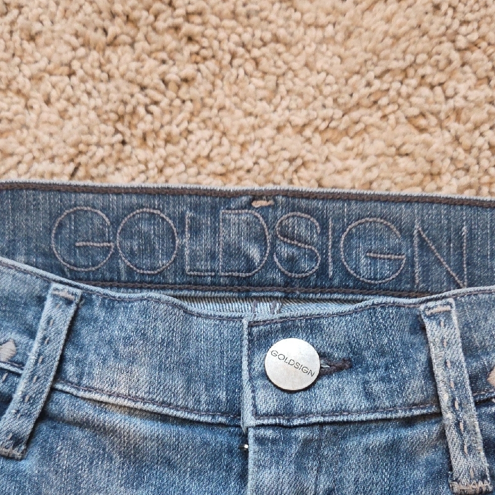 Goldsign Distressed Jeans - Sample - Picture 5 of 9